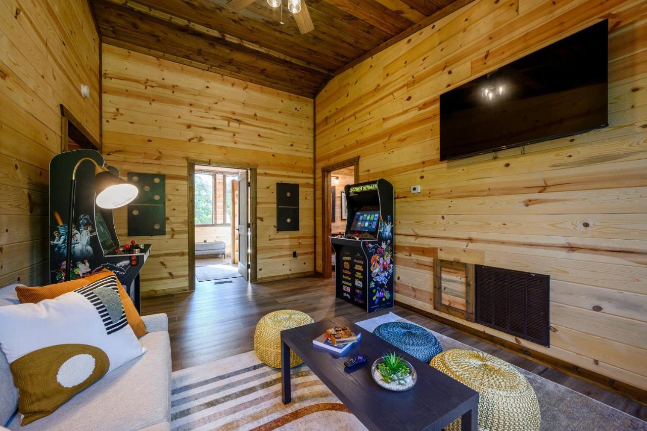 Вилла Bright Modern Luxury - Broken Bow Dream Retreat Экстерьер фото