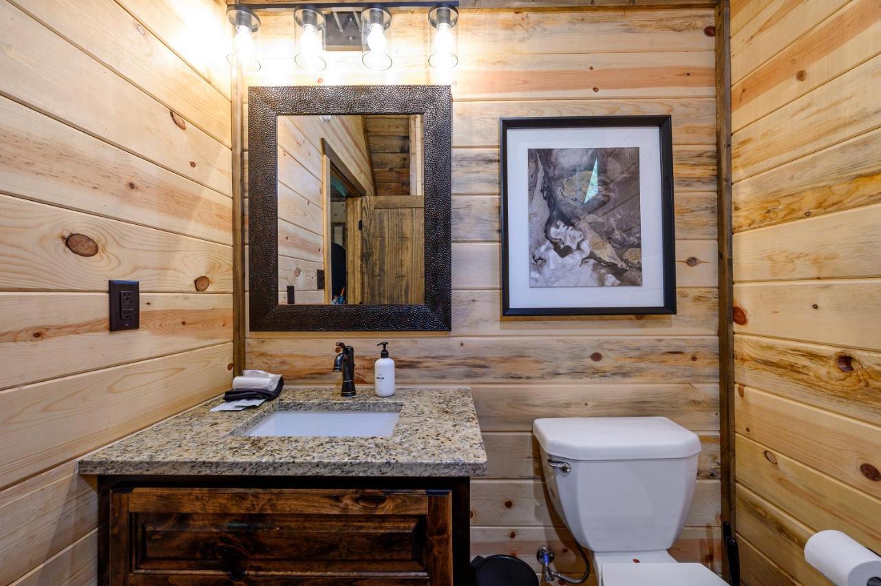 Вилла Bright Modern Luxury - Broken Bow Dream Retreat Экстерьер фото