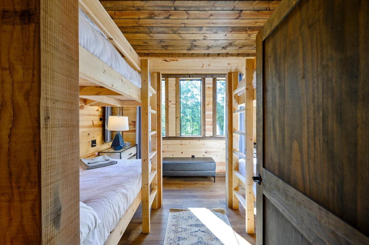 Вилла Bright Modern Luxury - Broken Bow Dream Retreat Экстерьер фото